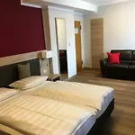 Eberl Hotel Pension Muenchen Feldmoching